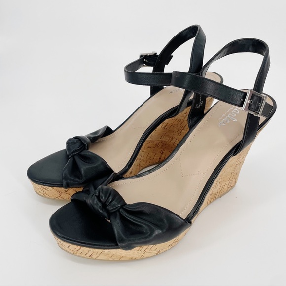 Charles David Lolly Bow Cork Wedge Heel Vegan Leather - Picture 2 of 5